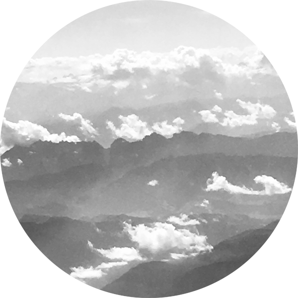 Image de la série un peu au dessus de la terre de Thérèse Pitte Photogrape Plasticienne